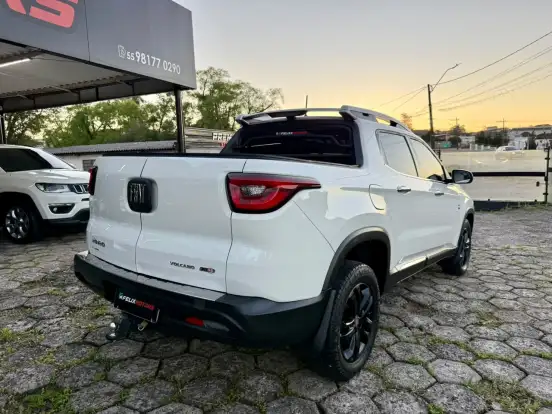 FIAT-TORO-2.0 16V TURBO DIESEL VOLCANO 4WD AT9 FIAT-TORO-2016
