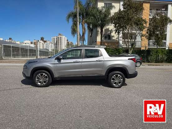 FIAT-TORO-2.0 16V TURBO DIESEL FREEDOM 4WD AT9 FIAT-TORO-2019