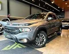 FIAT TORO 2.0 16V TURBO DIESEL RANCH 4WD AT9 FIAT TORO 2.0 16V TURBO DIESEL RANCH 4WD AT9