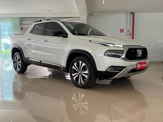 FIAT TORO 2.0 16V TURBO DIESEL VOLCANO 4WD AT9