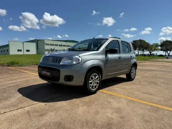 FIAT-UNO-1.0 EVO VIVACE 8V FLEX 4P MANUAL FIAT-UNO-2013