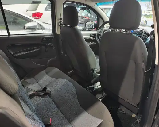 FIAT-UNO-2016