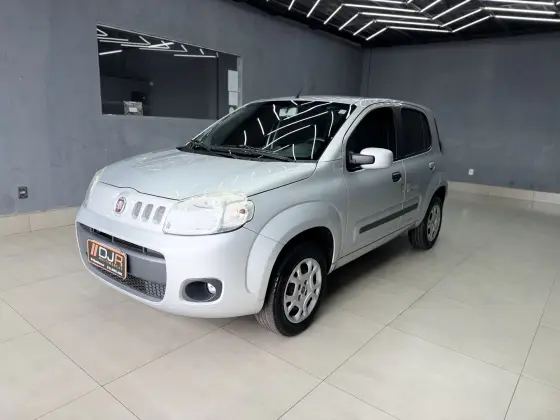 FIAT UNO 1.0 VIVACE 8V FLEX 4P MANUAL