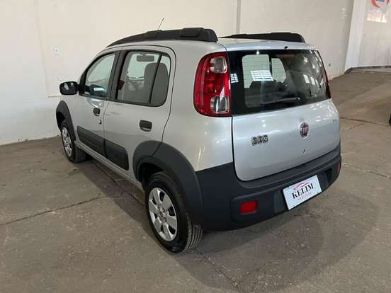FIAT-UNO-1.0 EVO WAY 8V FLEX 4P MANUAL FIAT-UNO-2014