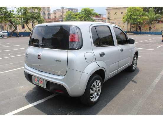 FIAT-UNO-2017