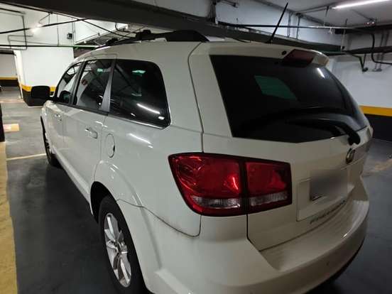FIAT-FREEMONT-2.4 PRECISION 16V GASOLINA 4P AUTOMÁTICO FIAT-FREEMONT-2013