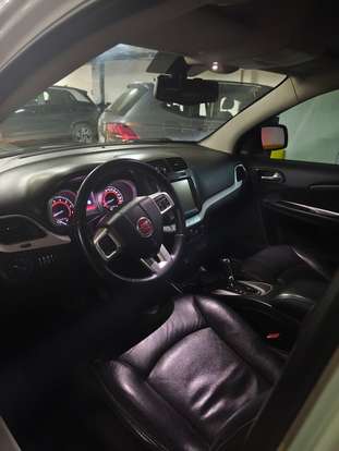FIAT-FREEMONT-2.4 PRECISION 16V GASOLINA 4P AUTOMÁTICO FIAT-FREEMONT-2013