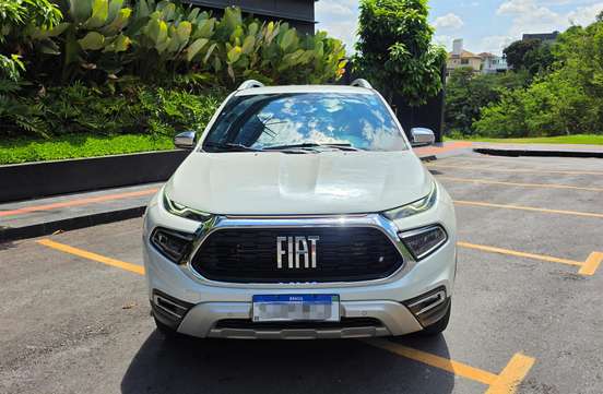 FIAT-TORO-2023