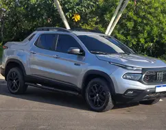 FIAT TORO 2.0 16V TURBO DIESEL ULTRA 4WD AT9 FIAT TORO 2.0 16V TURBO DIESEL ULTRA 4WD AT9