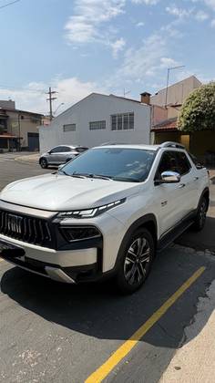 FIAT TORO 2.2 TURBO DIESEL RANCH 4WD AT9