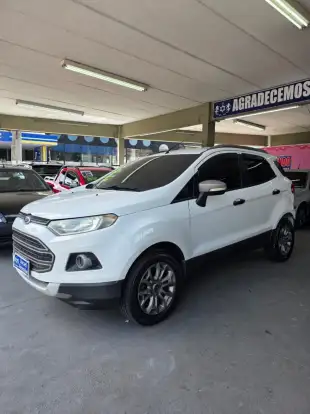 FORD-ECOSPORT-2014
