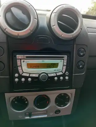 FORD-ECOSPORT-2011