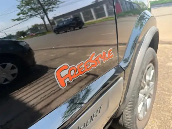 FORD-ECOSPORT-2010
