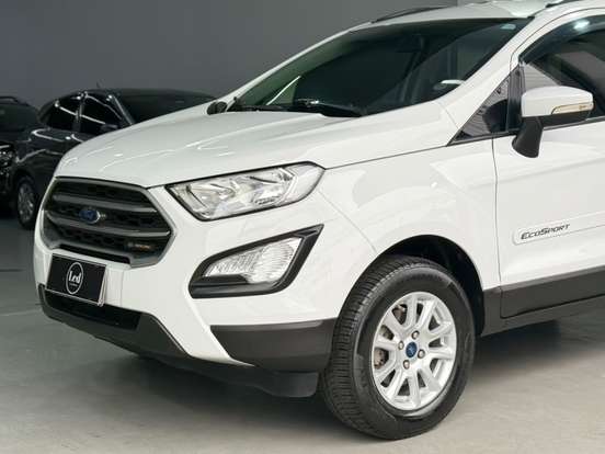 FORD-ECOSPORT-2020