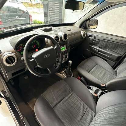 FORD-ECOSPORT-2009