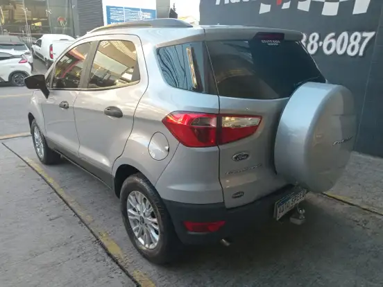 FORD-ECOSPORT-2013