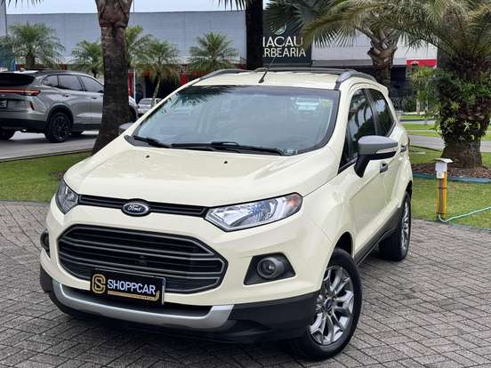 FORD-ECOSPORT-2014