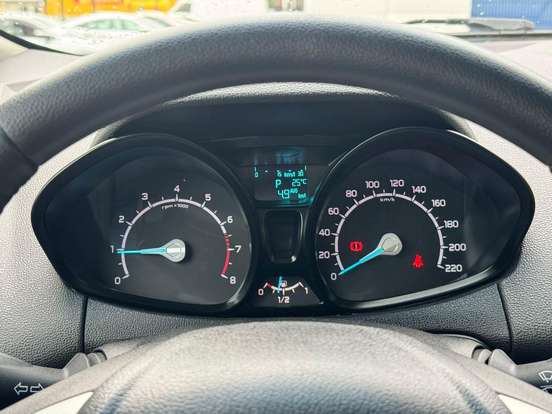 FORD-ECOSPORT-2014