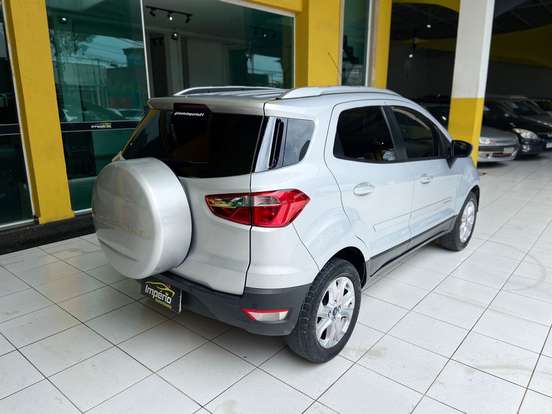FORD-ECOSPORT-2012