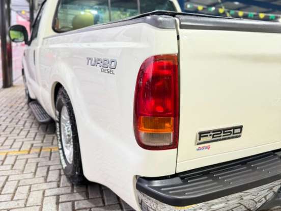 FORD-F-250-4.2 XL 4X2 CS TURBO INTERCOOLER DIESEL 2P MANUAL FORD-F-250-2001