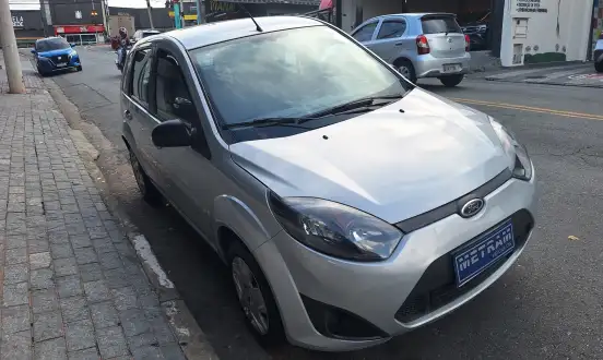 FORD-FIESTA-2014