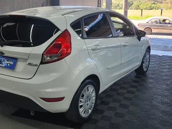 FORD-FIESTA-1.5 S HATCH 16V FLEX 4P MANUAL FORD-FIESTA-2014