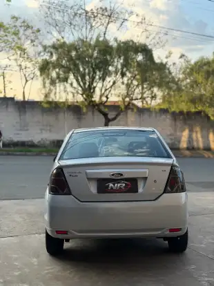 FORD-FIESTA-2012