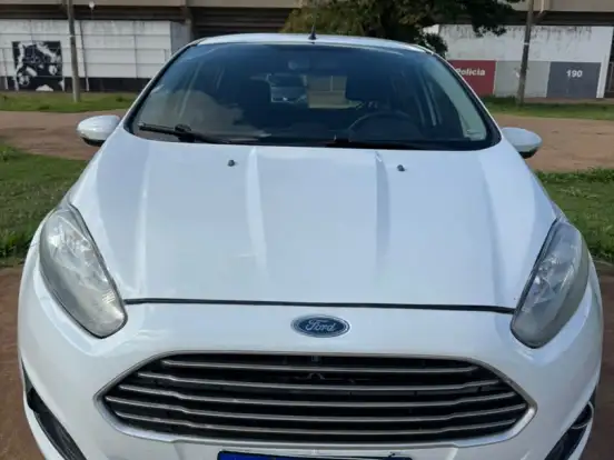 FORD-FIESTA-1.6 SE HATCH 16V FLEX 4P POWERSHIFT FORD-FIESTA-2014