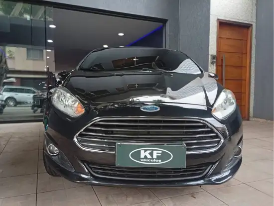 FORD-FIESTA-2015