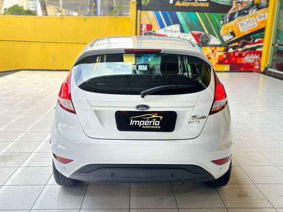 FORD-FIESTA-2018
