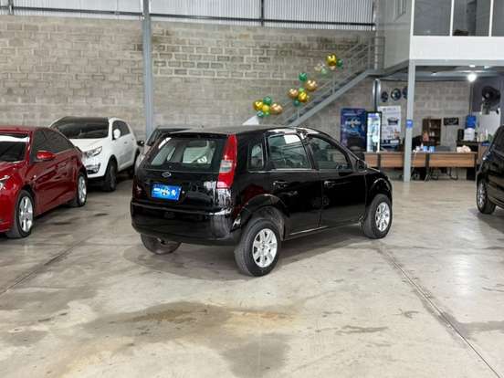 FORD-FIESTA-1.0 MPI 8V GASOLINA 4P MANUAL FORD-FIESTA-2006