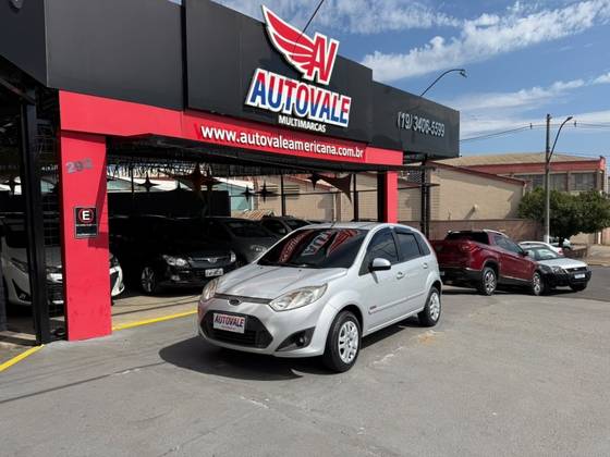 FORD FIESTA 1.6 MPI CLASS HATCH 8V FLEX 4P MANUAL