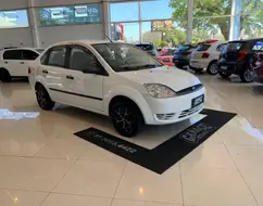 FORD FIESTA 1.6 MPI SEDAN 8V FLEX 4P MANUAL FORD FIESTA 1.6 MPI SEDAN 8V FLEX 4P MANUAL