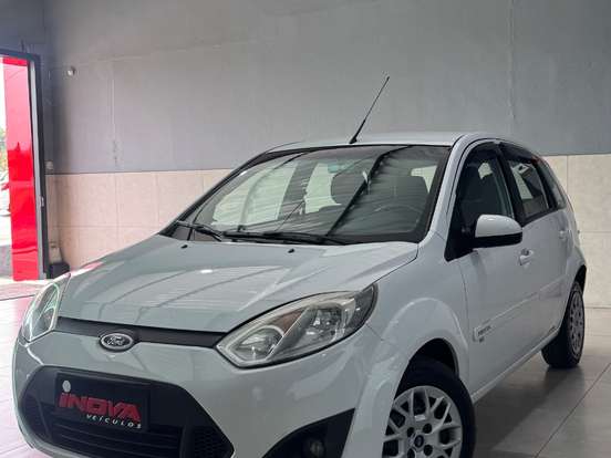 FORD-FIESTA-1.6 ROCAM SE 8V FLEX 4P MANUAL FORD-FIESTA-2013