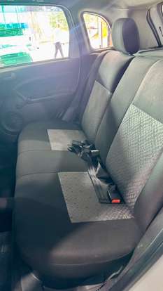 FORD-FIESTA-2013