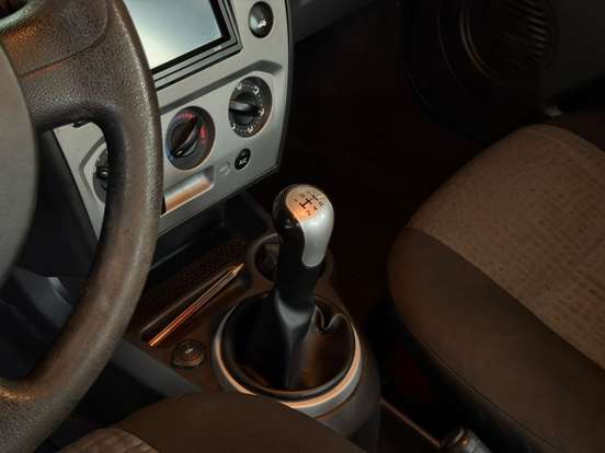 FORD-FIESTA-1.6 ROCAM SEDAN 8V FLEX 4P MANUAL FORD-FIESTA-2010