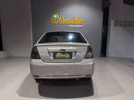 FORD-FIESTA-1.6 ROCAM SEDAN 8V FLEX 4P MANUAL FORD-FIESTA-2010