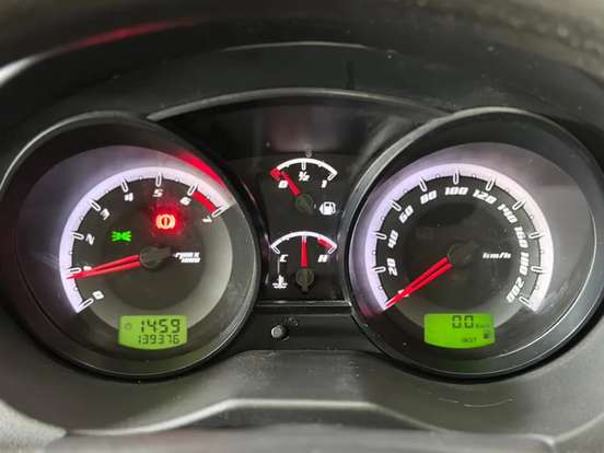 FORD-FIESTA-1.6 ROCAM SEDAN 8V FLEX 4P MANUAL FORD-FIESTA-2014