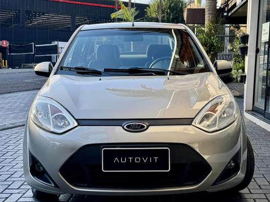 FORD-FIESTA-2011
