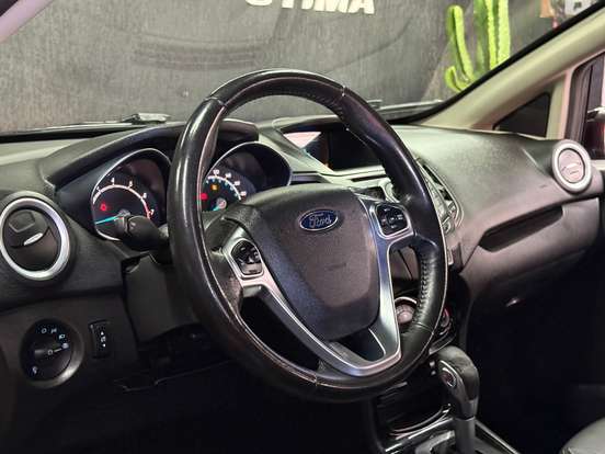 FORD-FIESTA-1.6 TITANIUM SEDAN 16V FLEX 4P POWERSHIFT FORD-FIESTA-2015
