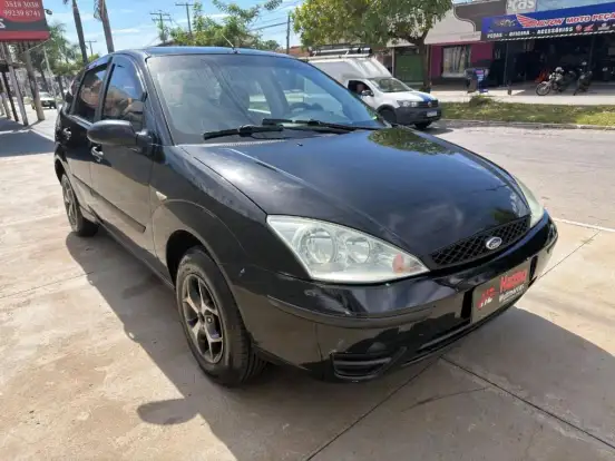 FORD-FOCUS-2007