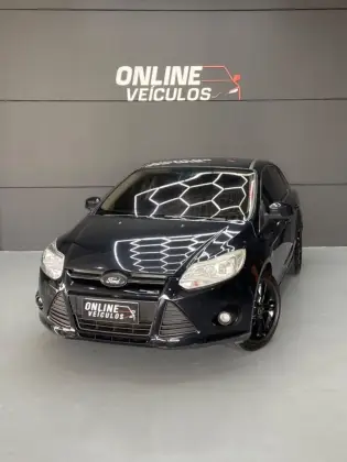 FORD FOCUS 2.0 SE PLUS SEDAN 16V FLEX 4P AUTOMÁTICO