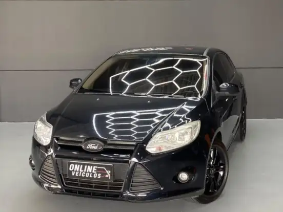 FORD-FOCUS-2.0 SE PLUS SEDAN 16V FLEX 4P AUTOMÁTICO FORD-FOCUS-2014