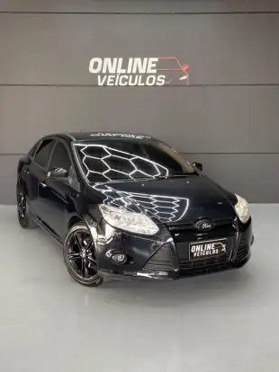 FORD-FOCUS-2014