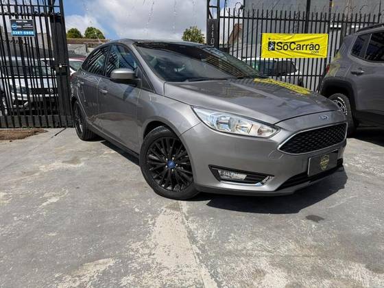 FORD FOCUS 2.0 SE 16V FLEX 4P POWERSHIFT