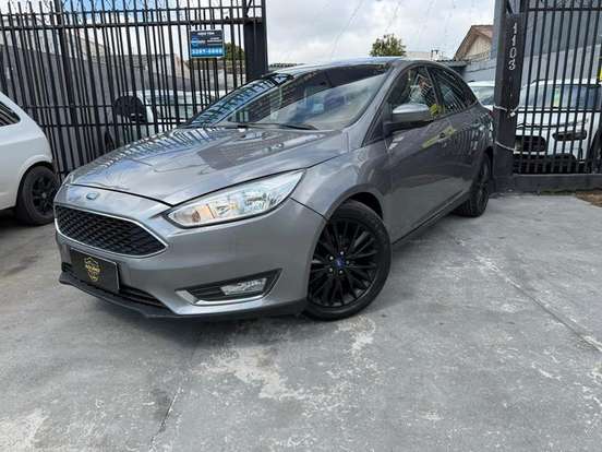 FORD-FOCUS-2017