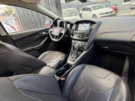 FORD-FOCUS-2.0 SE 16V FLEX 4P POWERSHIFT FORD-FOCUS-2017