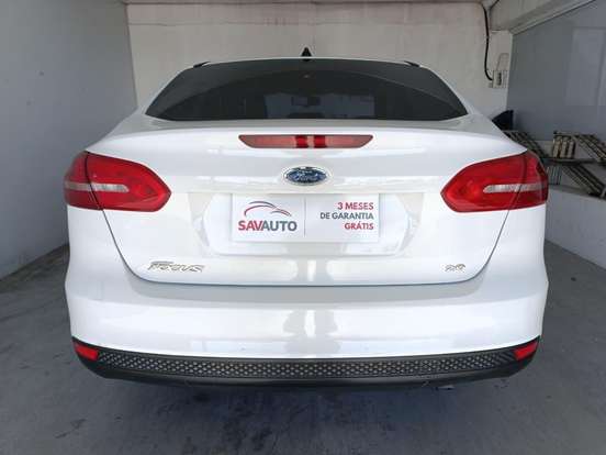 FORD-FOCUS-2.0 SE FASTBACK 16V FLEX 4P POWERSHIFT FORD-FOCUS-2017