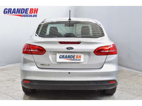FORD-FOCUS-2.0 SE FASTBACK 16V FLEX 4P POWERSHIFT FORD-FOCUS-2017