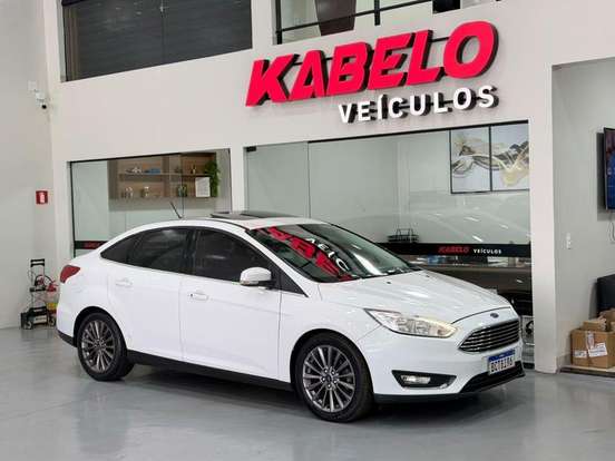 FORD-FOCUS-2018